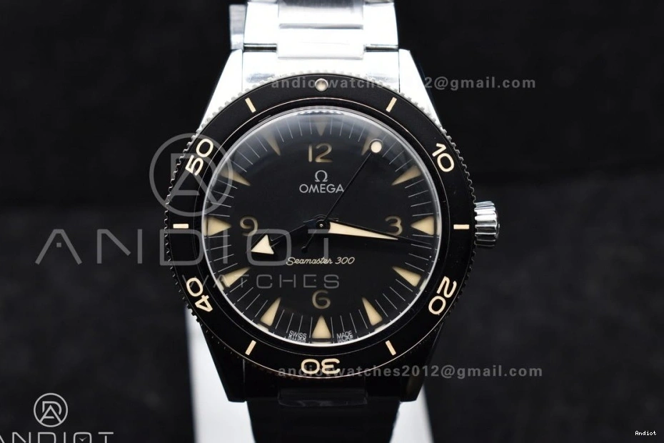 Best Super SS 1:1 300 Edition Heritage Black VSF Seamaster Clone A8912 on Bracelet Dial 0104